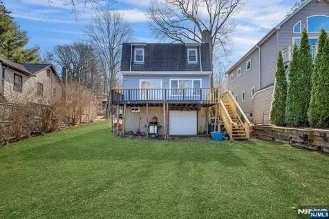 119 Lake Shore Drive West Milford NJ 07421