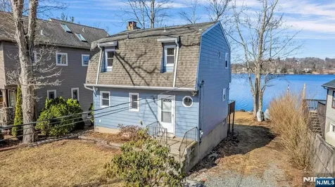 119 Lake Shore Drive West Milford NJ 07421