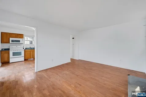119 Lake Shore Drive West Milford NJ 07421