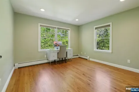 41 Snow Drive Mahwah NJ 07430