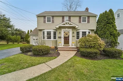 27 Highland Road Glen Rock NJ 07452
