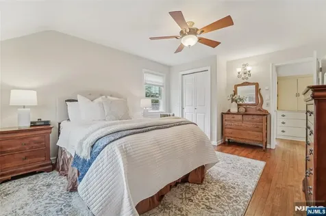 27 Highland Road Glen Rock NJ 07452