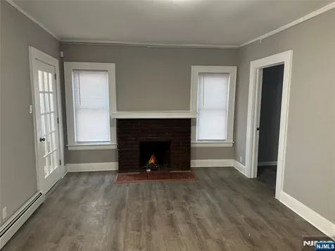 1041 Hunterdon Street Newark NJ 07112