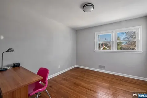156 Jeffer Court Ridgewood NJ 07450