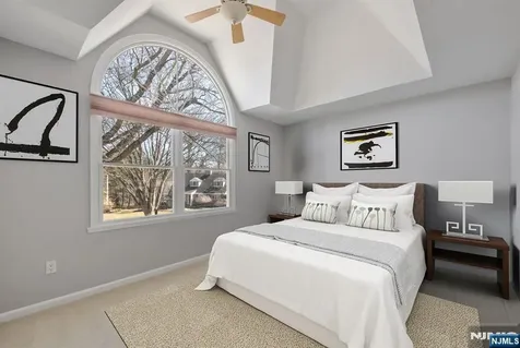 156 Jeffer Court Ridgewood NJ 07450