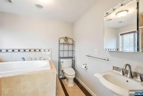 156 Jeffer Court Ridgewood NJ 07450