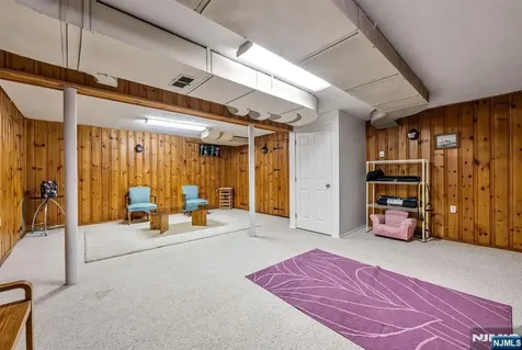 156 Jeffer Court Ridgewood NJ 07450