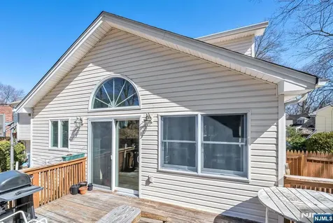 156 Jeffer Court Ridgewood NJ 07450