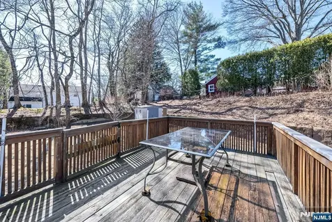 156 Jeffer Court Ridgewood NJ 07450