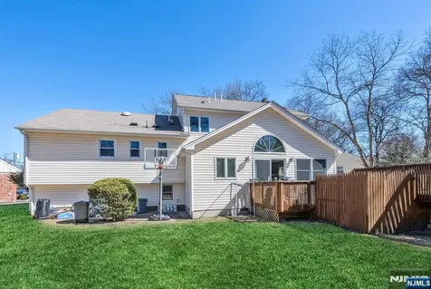 156 Jeffer Court Ridgewood NJ 07450