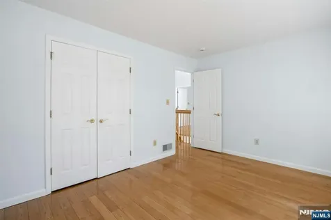 34 Knickerbocker Lane Old Tappan NJ 07675