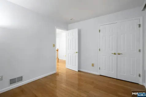 34 Knickerbocker Lane Old Tappan NJ 07675