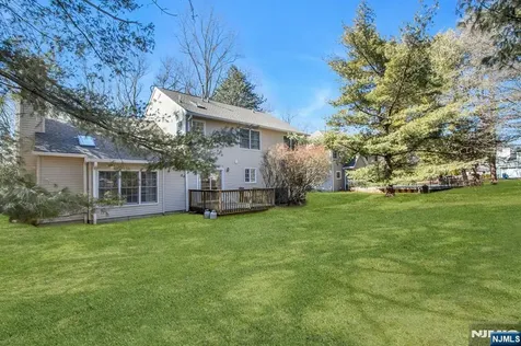 34 Knickerbocker Lane Old Tappan NJ 07675