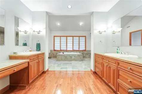 50 Rolling Ridge Road Upper Saddle River NJ 07458