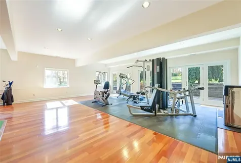 50 Rolling Ridge Road Upper Saddle River NJ 07458