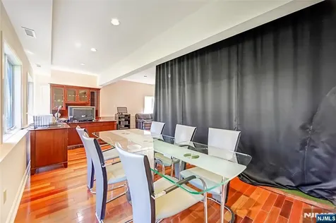 50 Rolling Ridge Road Upper Saddle River NJ 07458