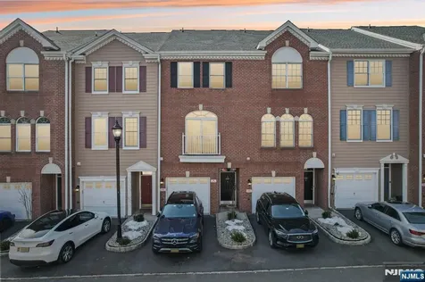 247 Brower Court West New York NJ 07093