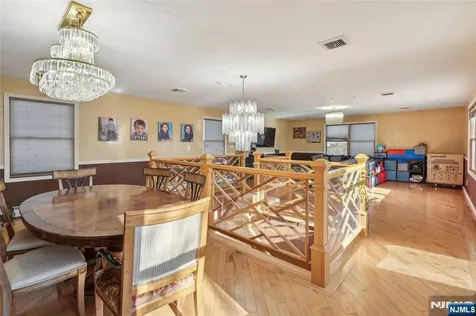 220 Webster Avenue Lyndhurst NJ 07071