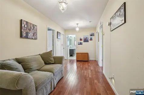 220 Webster Avenue Lyndhurst NJ 07071