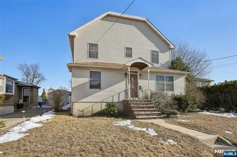 220 Webster Avenue Lyndhurst NJ 07071