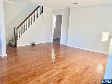 81 W Ivy Lane Englewood NJ 07631