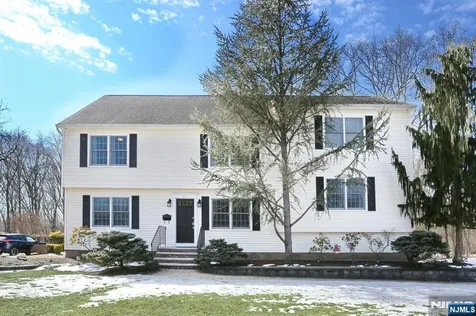 617 Roberge Drive River Vale NJ 07675
