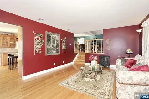 617 Roberge Drive River Vale NJ 07675
