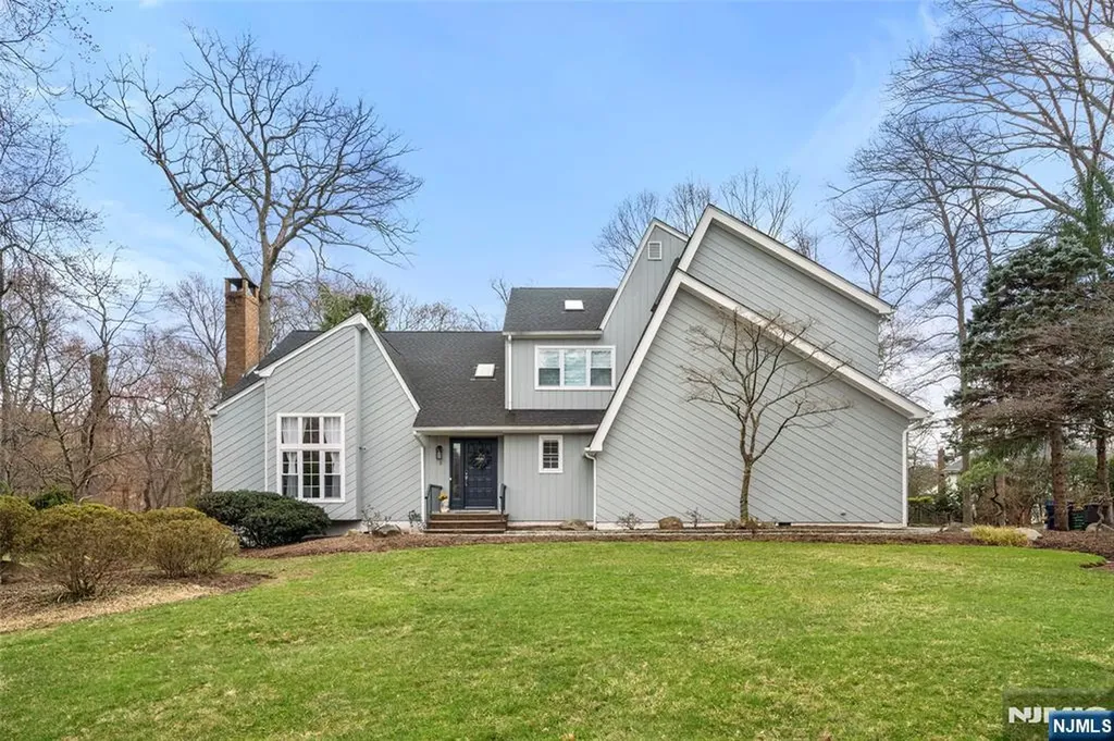 2 Cathy Court Norwood NJ 07648