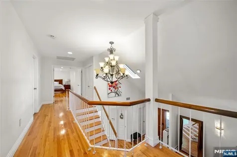 2 Cathy Court Norwood NJ 07648