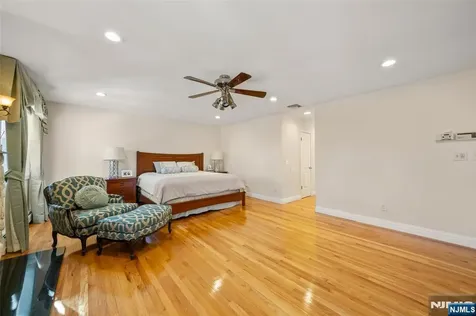 2 Cathy Court Norwood NJ 07648