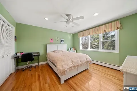2 Cathy Court Norwood NJ 07648