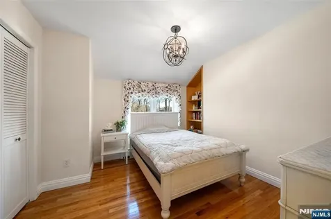 2 Cathy Court Norwood NJ 07648