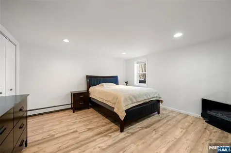 2 Cathy Court Norwood NJ 07648