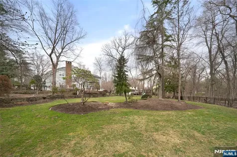 2 Cathy Court Norwood NJ 07648