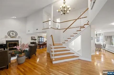 2 Cathy Court Norwood NJ 07648