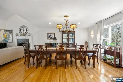 2 Cathy Court Norwood NJ 07648