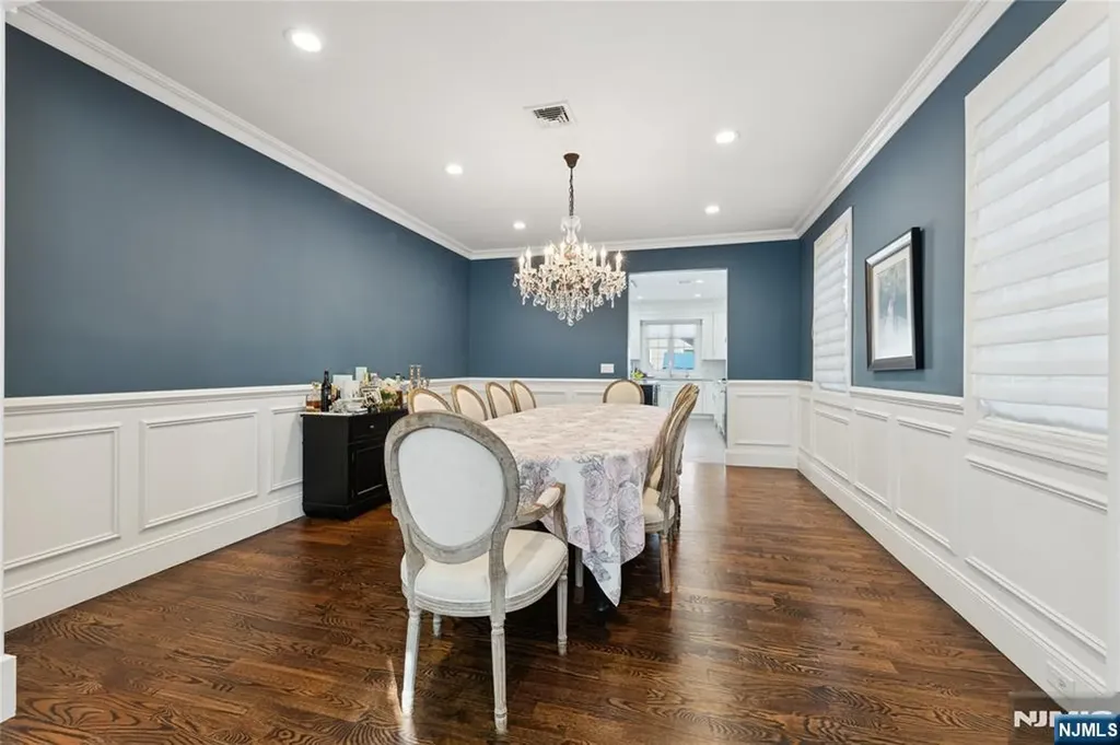 177 Baker Avenue Bergenfield NJ 07621