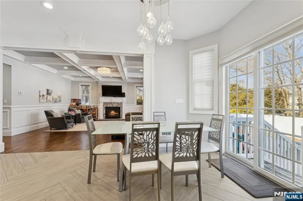 177 Baker Avenue Bergenfield NJ 07621