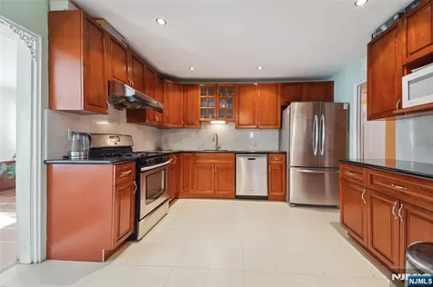 9 Tower Road Livingston NJ 07039