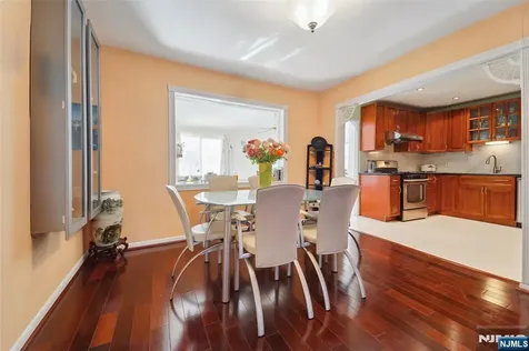 9 Tower Road Livingston NJ 07039