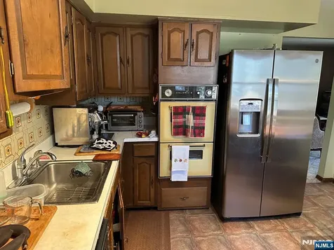 57A W Fairview Avenue Park Ridge NJ 07645
