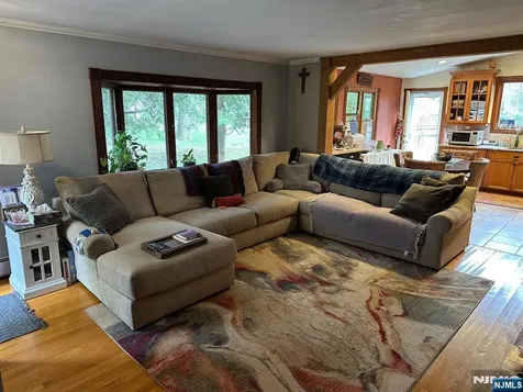57A W Fairview Avenue Park Ridge NJ 07645