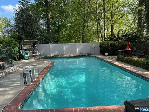 57A W Fairview Avenue Park Ridge NJ 07645