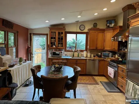 57A W Fairview Avenue Park Ridge NJ 07645