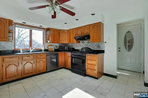 84 Miles Street Alpine NJ 07620