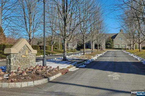 84 Miles Street Alpine NJ 07620