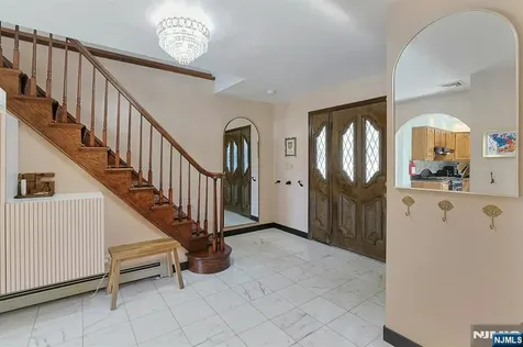 84 Miles Street Alpine NJ 07620
