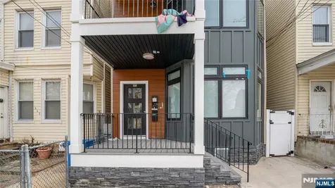 605 Madison Paterson NJ 07514