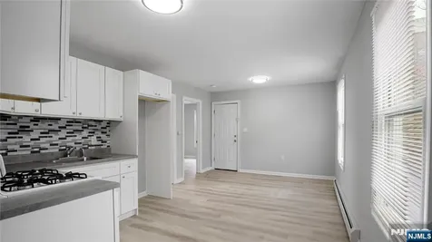 605 Madison Paterson NJ 07514