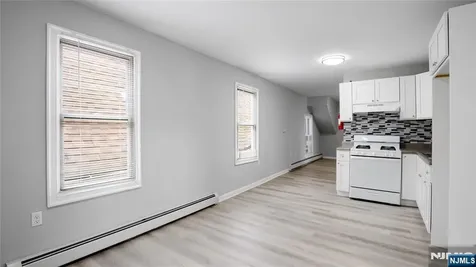 605 Madison Paterson NJ 07514
